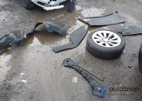 2018 Tesla Model S 100D/75D/P100D из США, поврежденный, VIN 5YJSA1E29JF244870